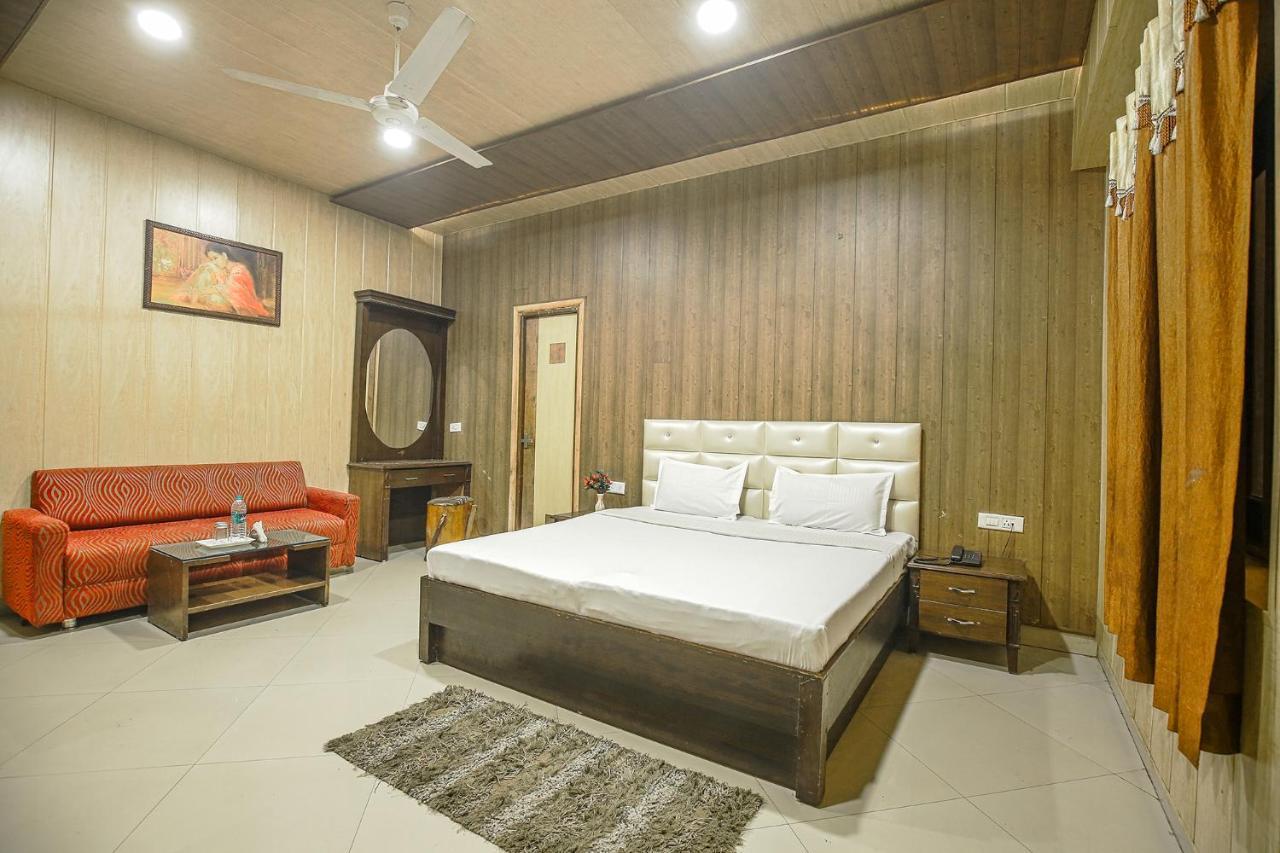 Hotel Hk Continental Amritsar Dış mekan fotoğraf