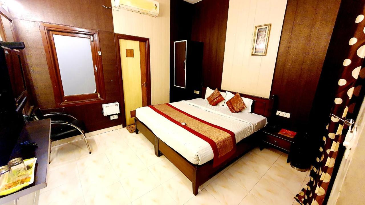 Hotel Hk Continental Amritsar Dış mekan fotoğraf