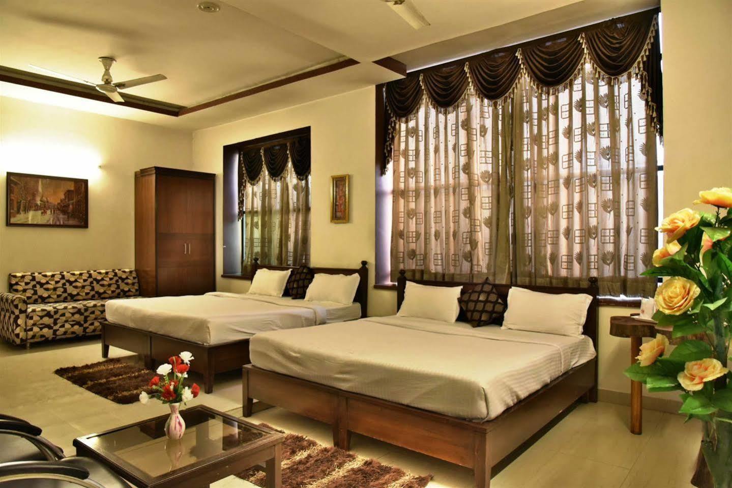 Hotel Hk Continental Amritsar Dış mekan fotoğraf