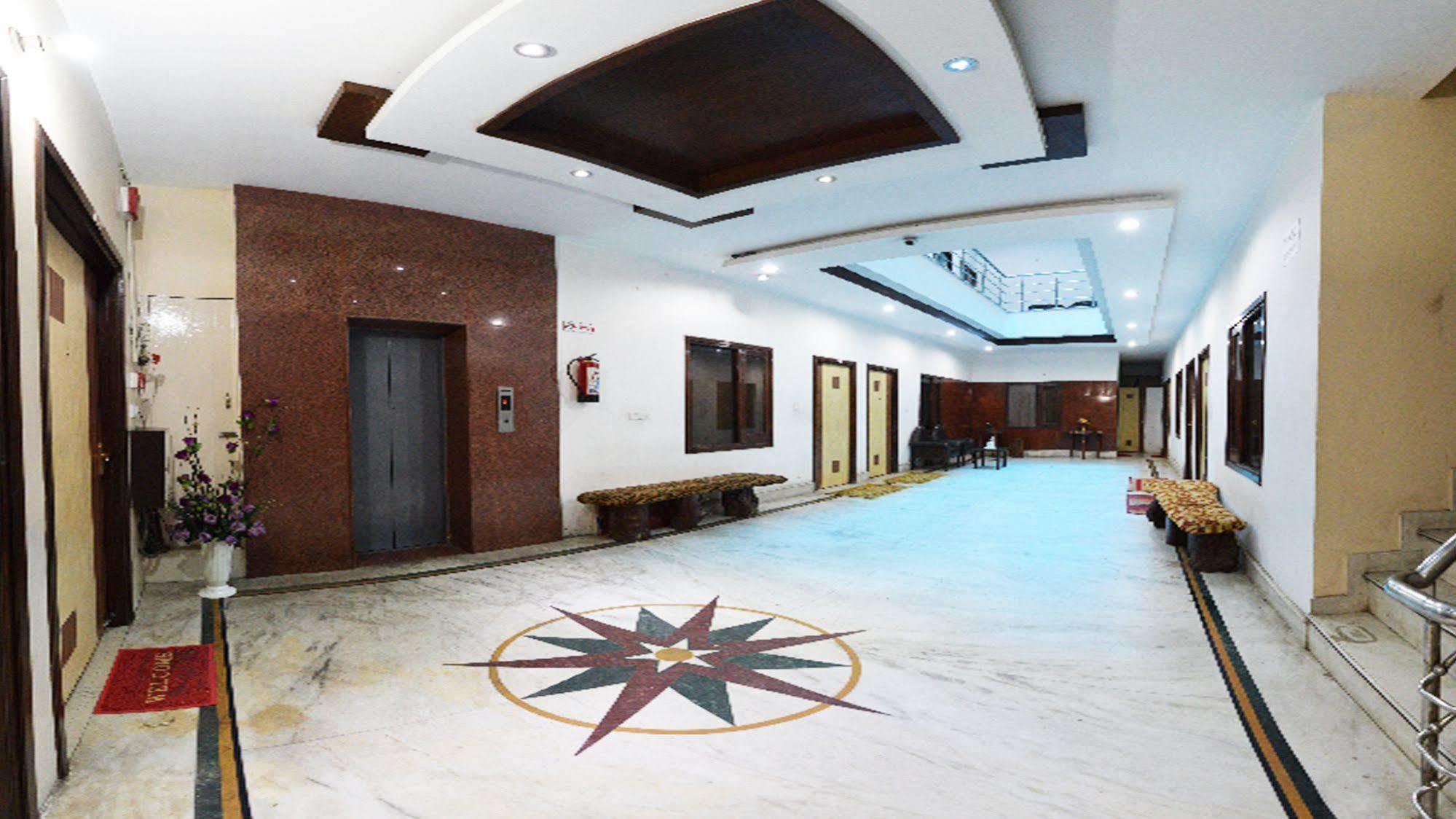 Hotel Hk Continental Amritsar Dış mekan fotoğraf