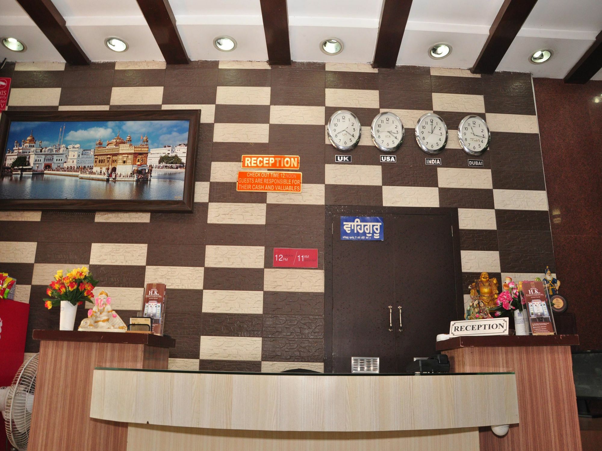 Hotel Hk Continental Amritsar Dış mekan fotoğraf
